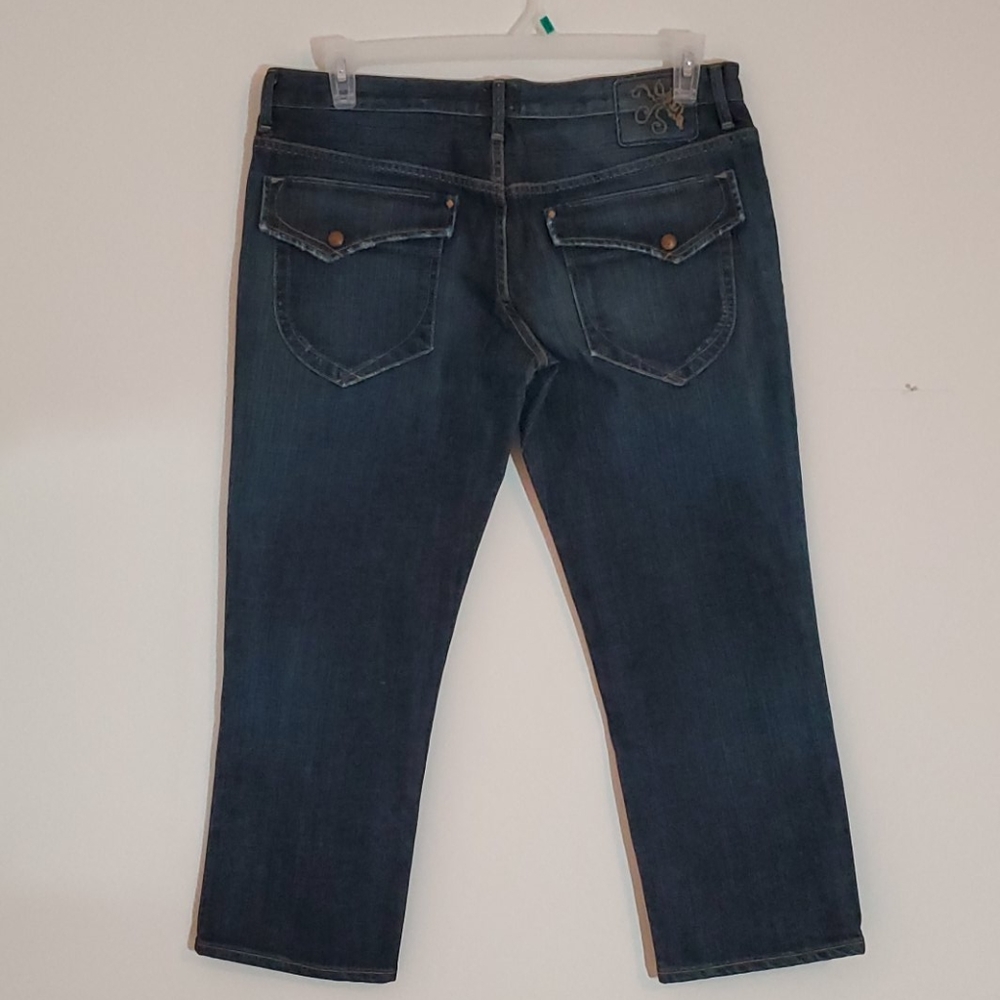 Gold Sign Denim Capri Size 31
